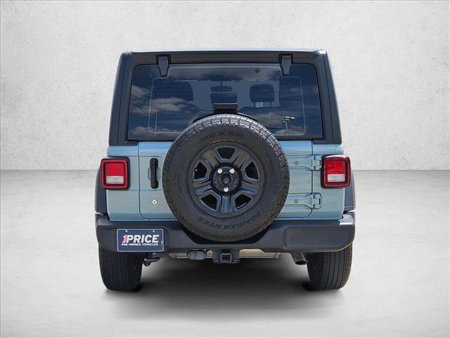 Used 2024 Jeep Wrangler Unlimited Sport AWD/4WD image 7