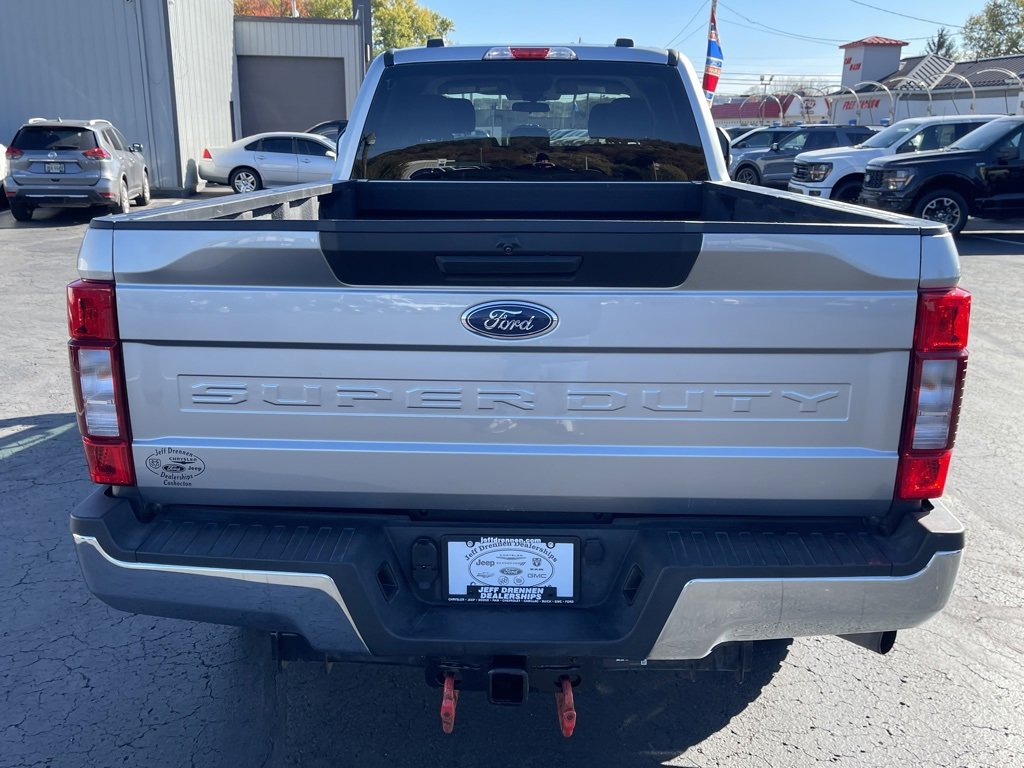 Used 2022 Ford F350 XLT image 6