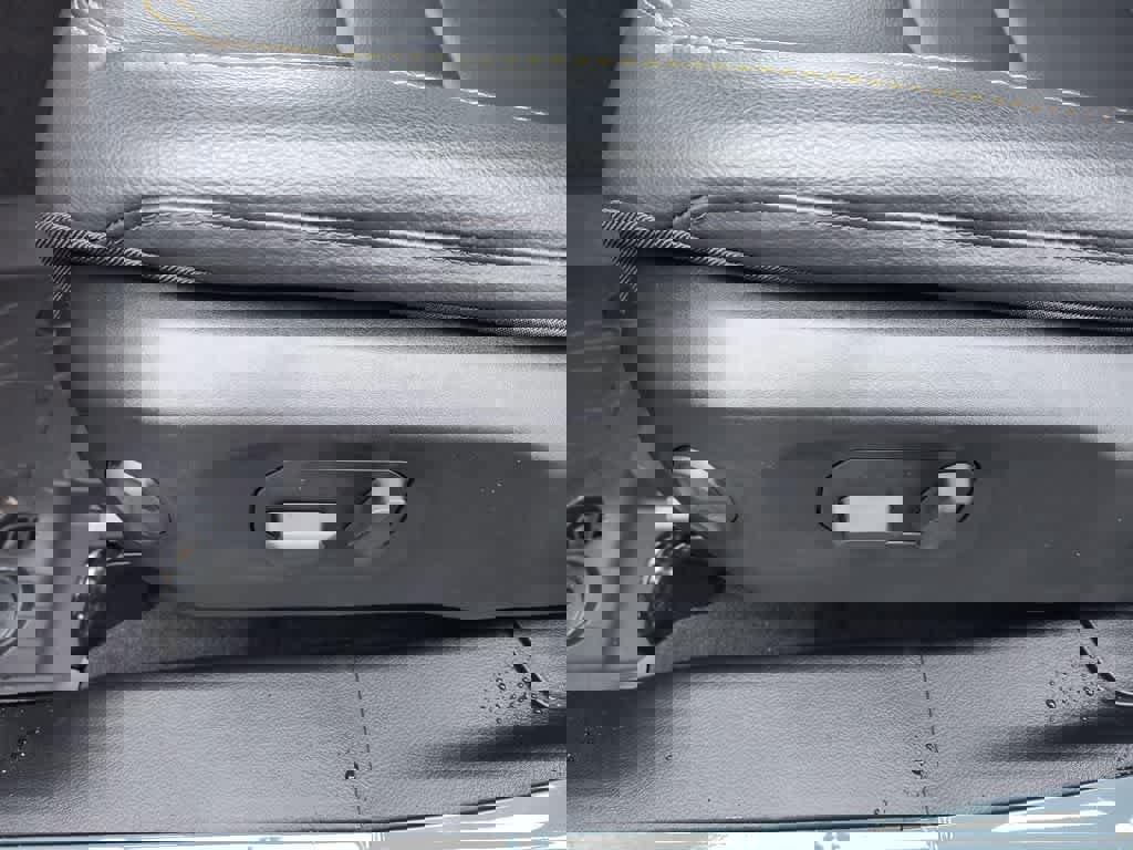 New 2026 Jeep Wrangler Sahara image 12