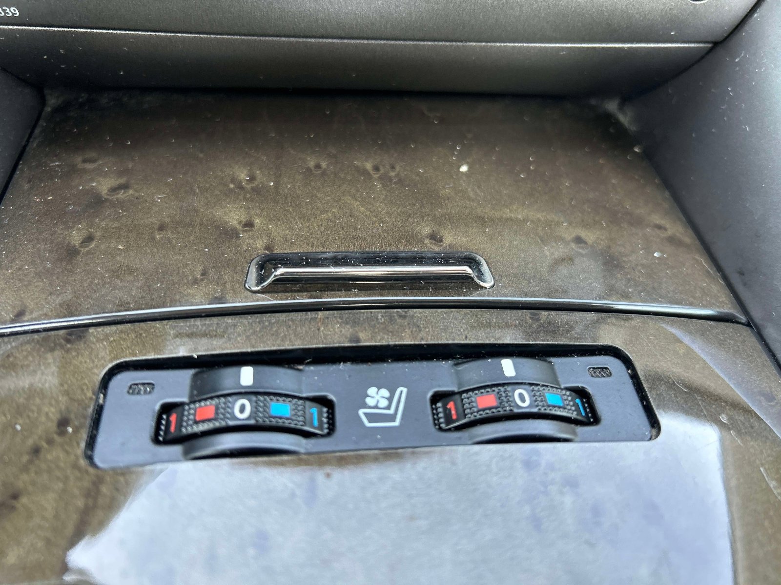 Used 2010 Lexus IS 250C RWD image 31