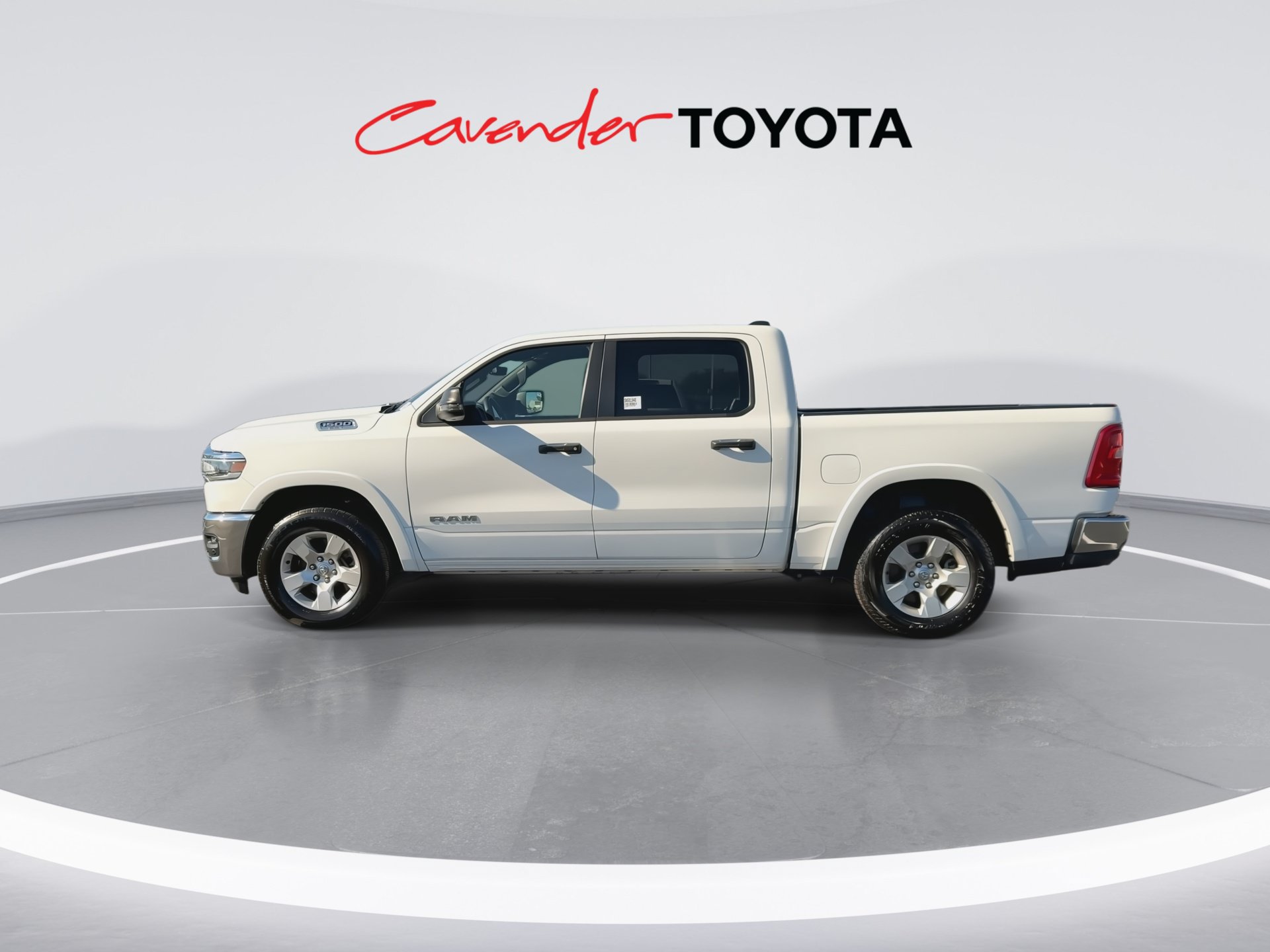 Used 2025 RAM 1500 Big Horn AWD/4WD image 5