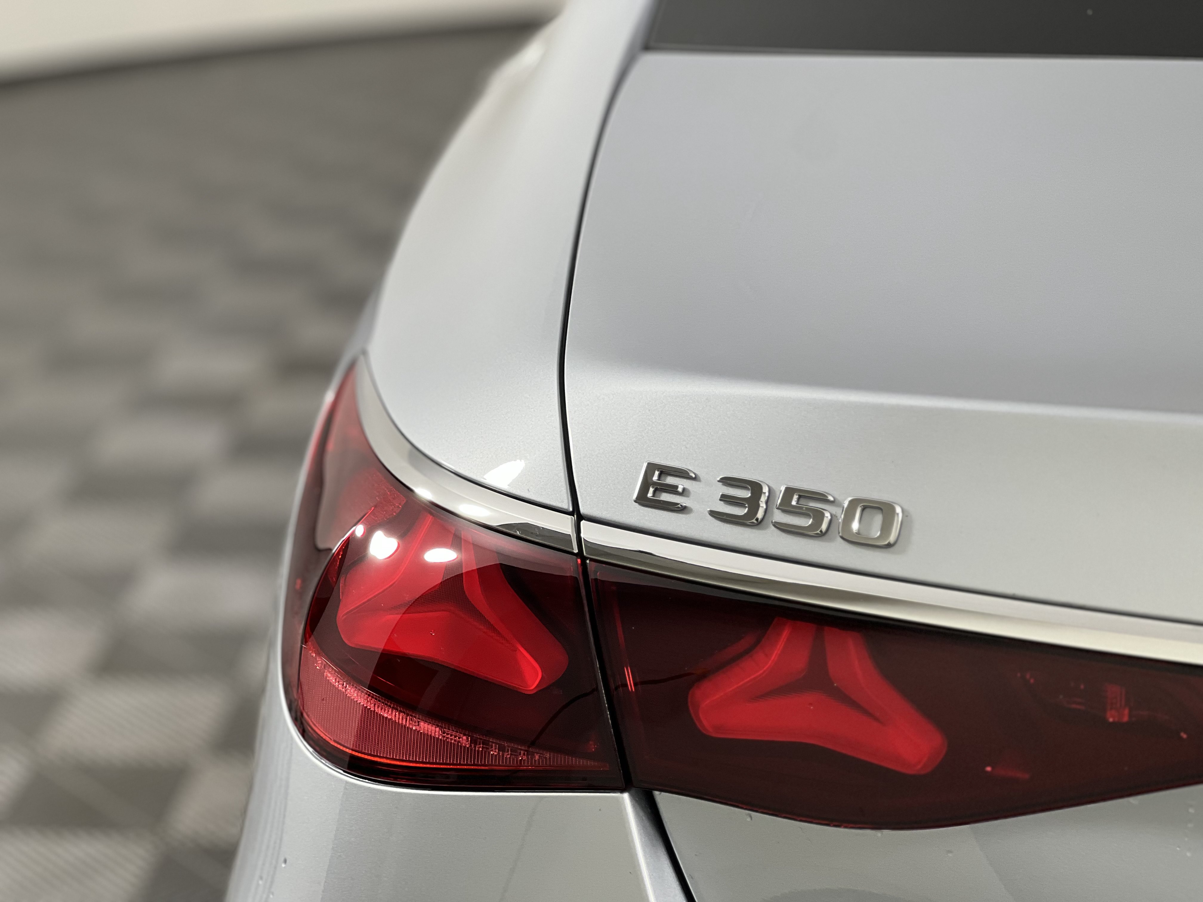 New 2026 Mercedes-Benz E 350 4MATIC Sedan image 11