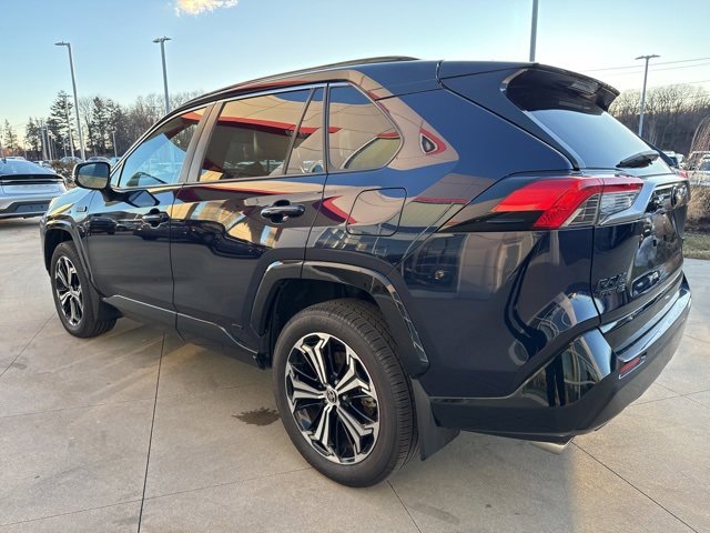 Used 2022 Toyota RAV4 XSE image 6