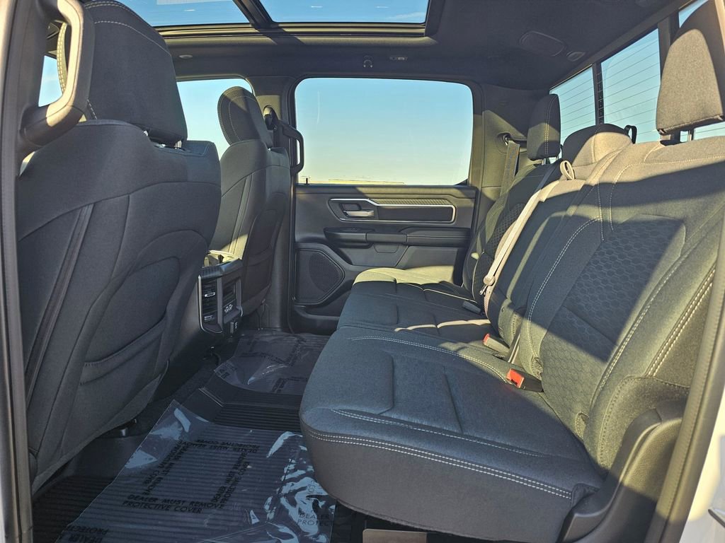 New 2026 RAM 1500 Big Horn AWD/4WD image 13
