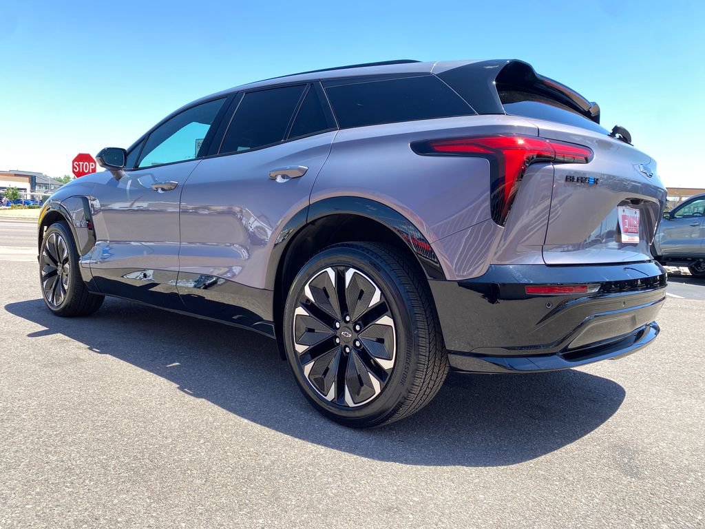 Used 2025 Chevrolet Blazer EV RS AWD/4WD image 3