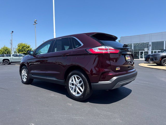 Used 2023 Ford Edge SEL w/ Convenience Package AWD/4WD image 5