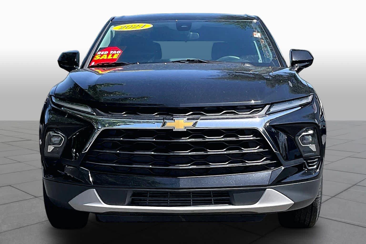 Used 2024 Chevrolet Blazer LT FWD image 4