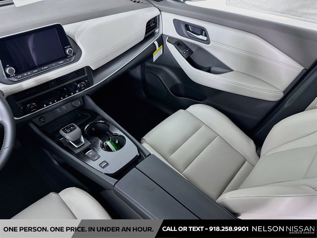 New 2026 Nissan Rogue Dark Armor FWD image 23