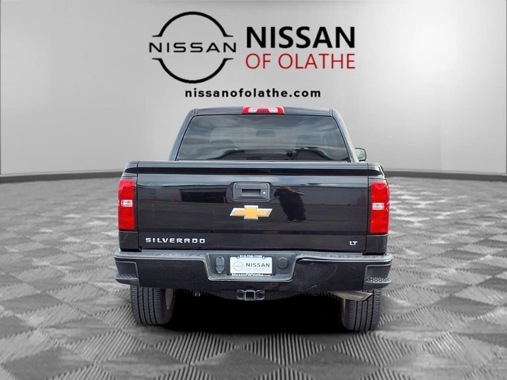 Used 2018 Chevrolet Silverado 1500 LT w/ All Star Edition AWD/4WD image 26