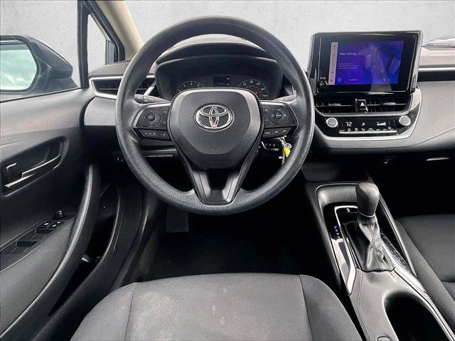 Used 2023 Toyota Corolla LE FWD image 7