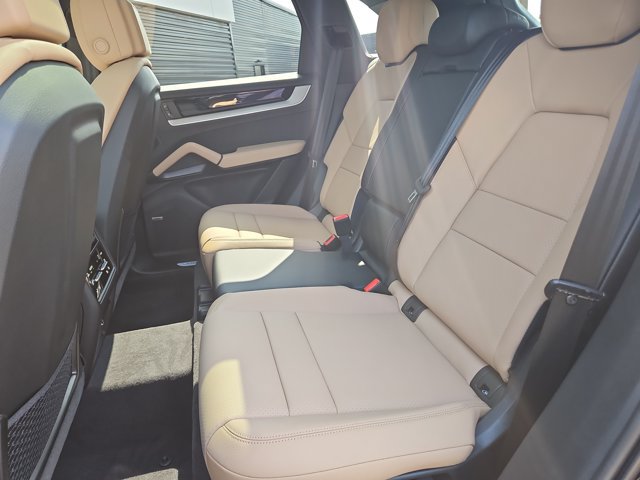 New 2026 Porsche Cayenne AWD/4WD image 21