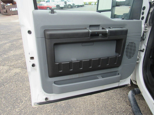 Used 2014 Ford F350 XL w/ Power Equipment Group RWD image 31