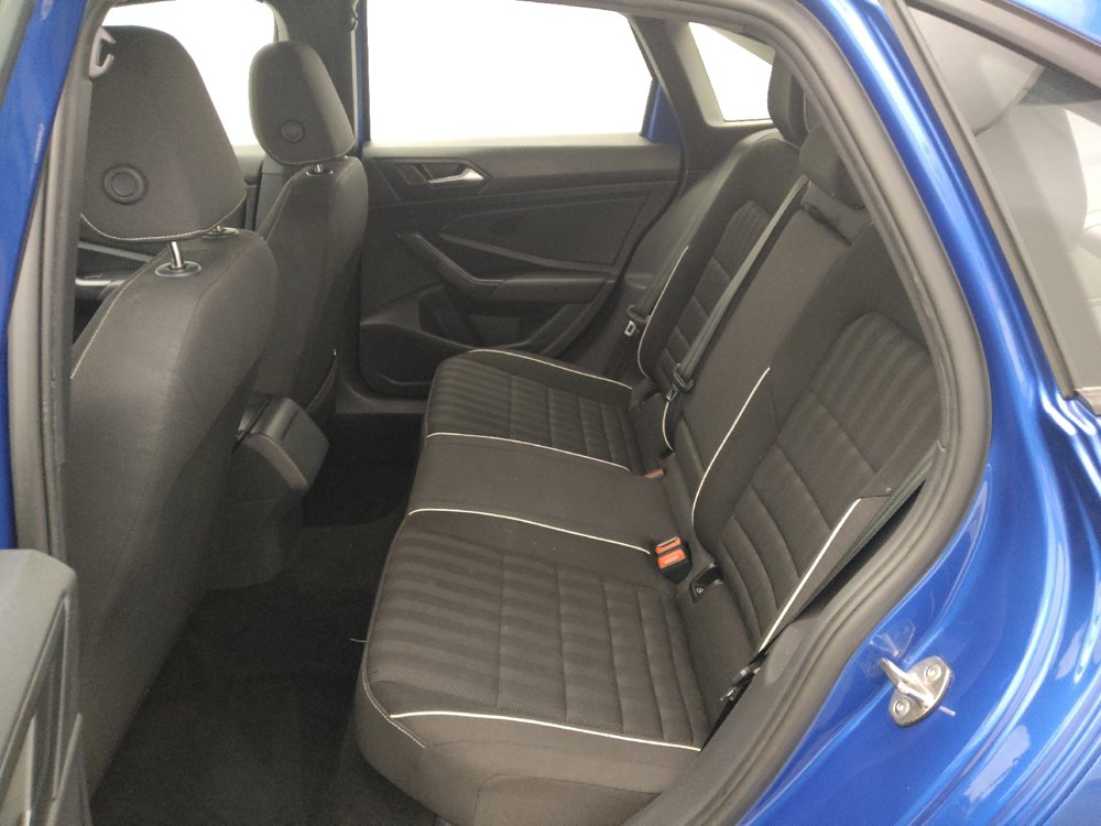 Used 2024 Volkswagen Jetta Sport FWD image 18