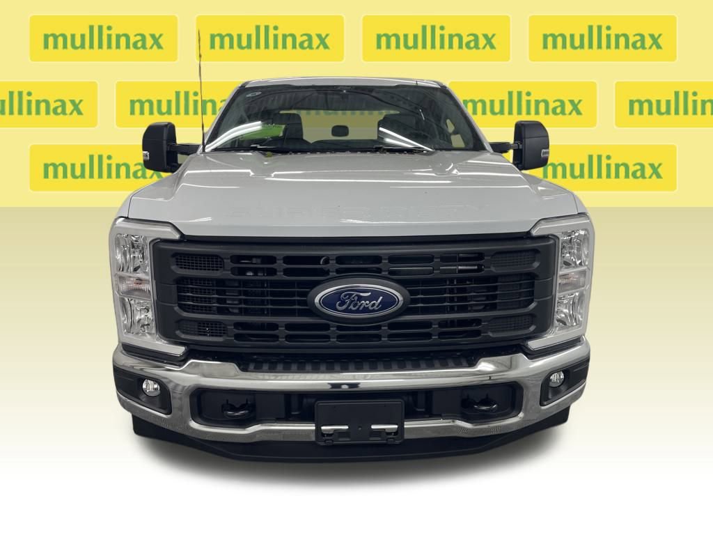 New 2026 Ford F250 XL w/ XL Chrome Package image 14