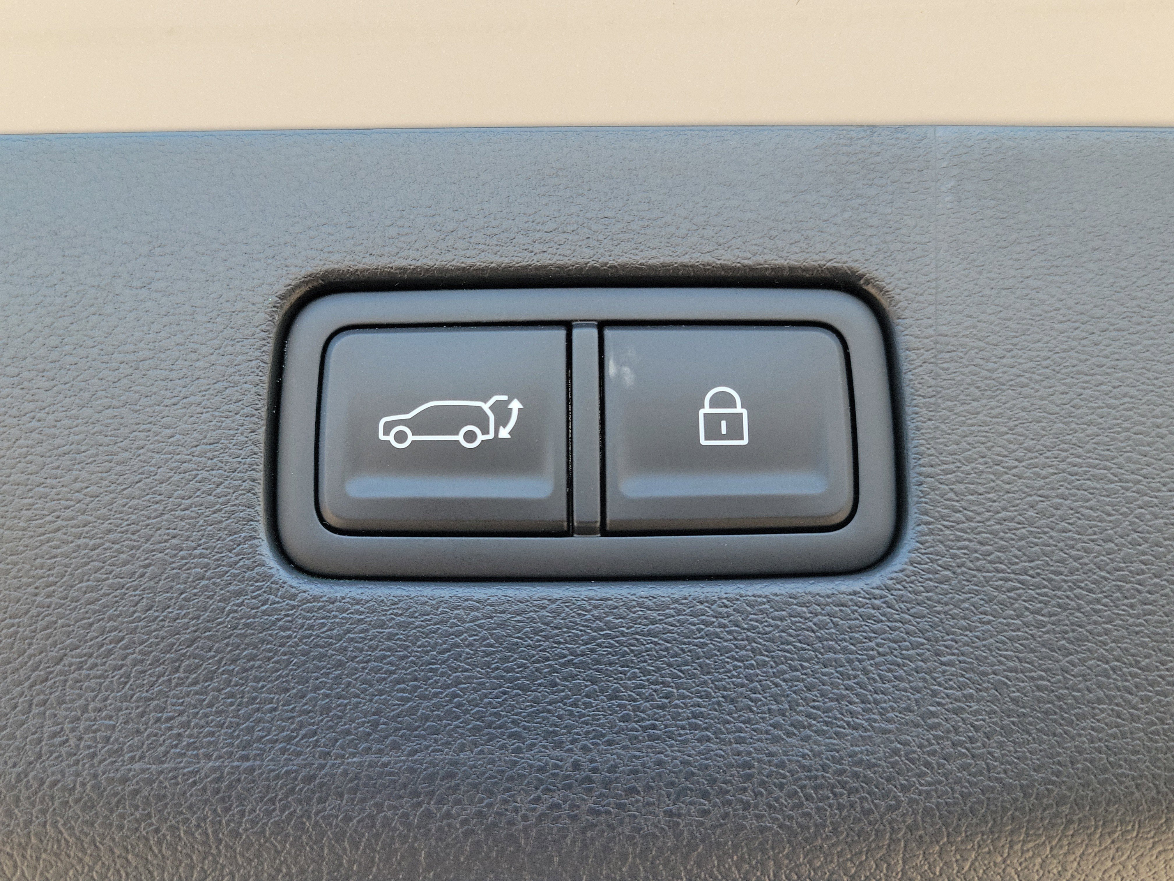 New 2026 Hyundai Ioniq 9 SE image 11