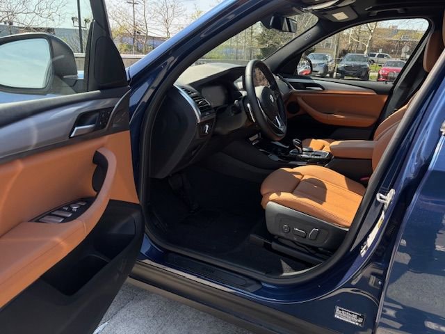 Certified 2024 BMW X3 xDrive30i w/ Premium Package w/ZPA image 3