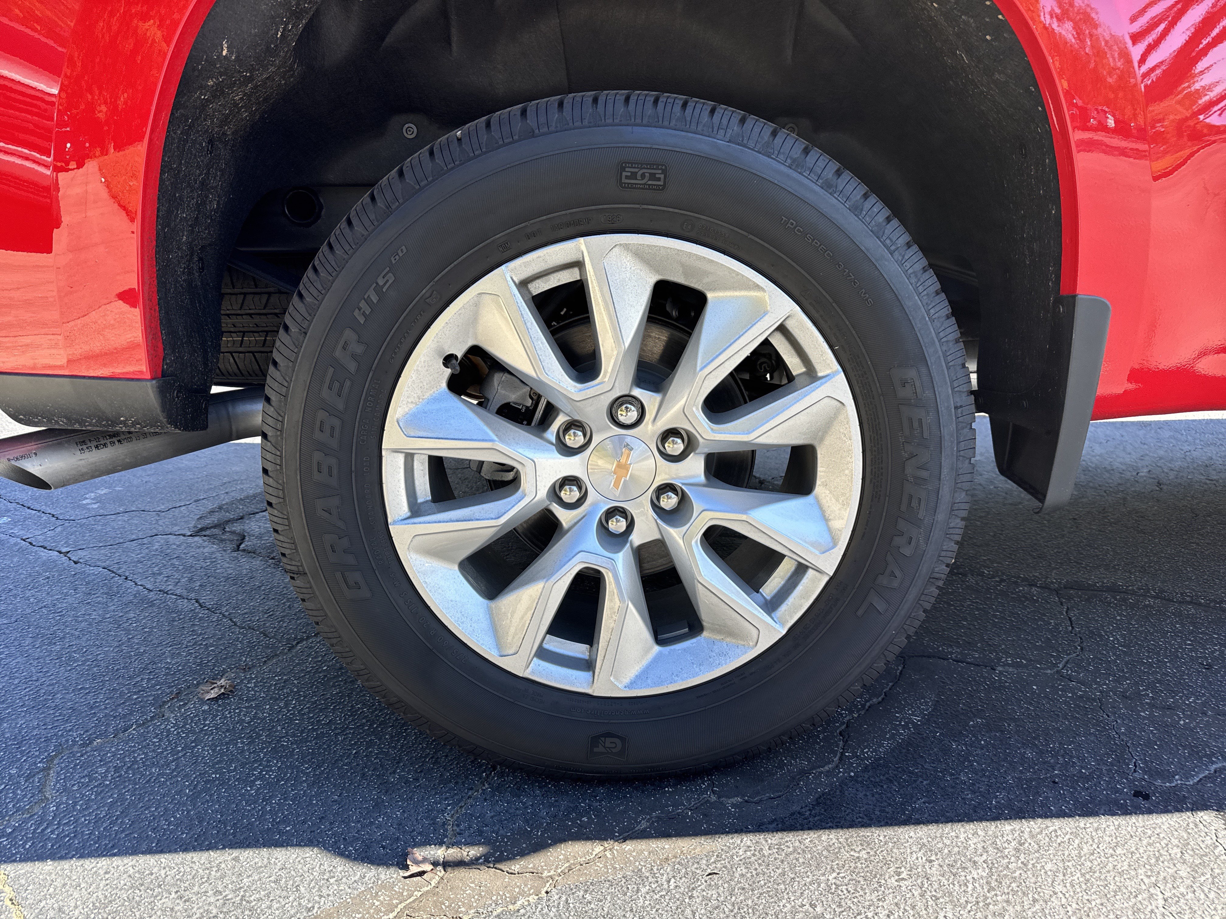 New 2026 Chevrolet Silverado 1500 Custom RWD image 17