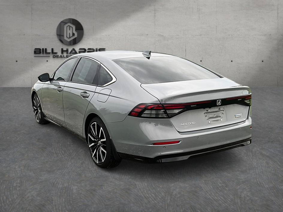 Used 2025 Honda Accord Touring image 16