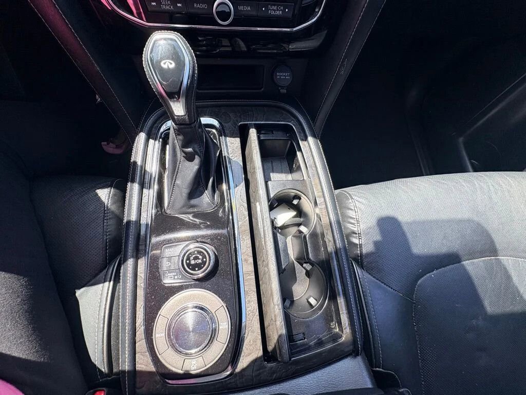 Used 2021 INFINITI QX80 Luxe RWD image 33