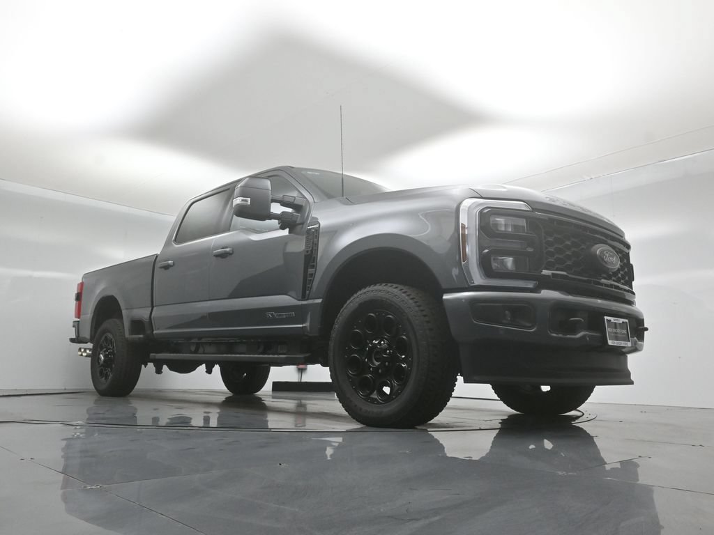 New 2026 Ford F250 Lariat w/ Black Appearance Package AWD/4WD image 45