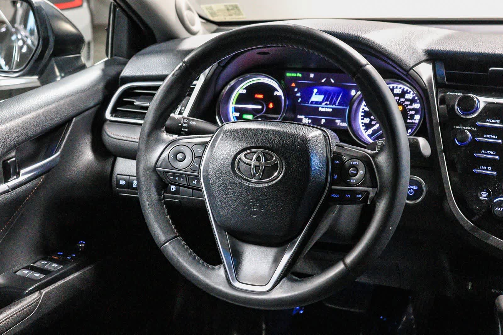 Certified 2018 Toyota Camry XLE w/ Audio Package FWD image 17