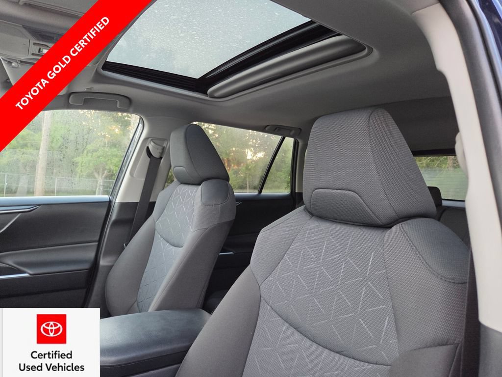 Certified 2025 Toyota RAV4 XLE w/ Convenience Package FWD image 24