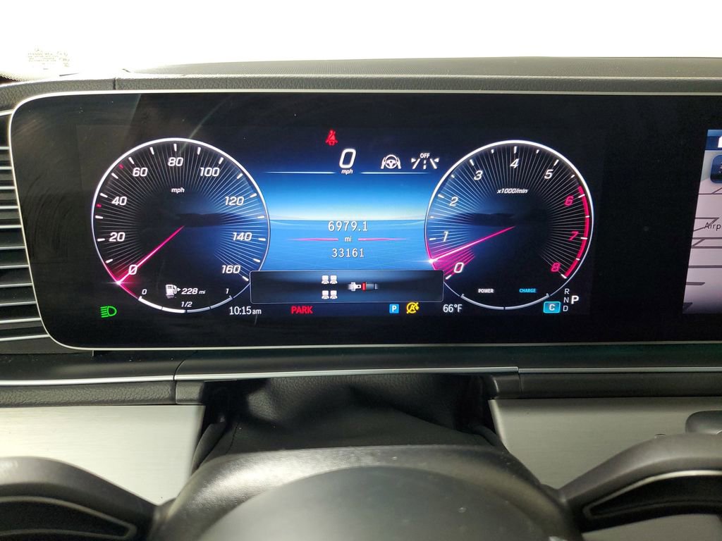 Used 2025 Mercedes-Benz GLS 450 4MATIC image 28