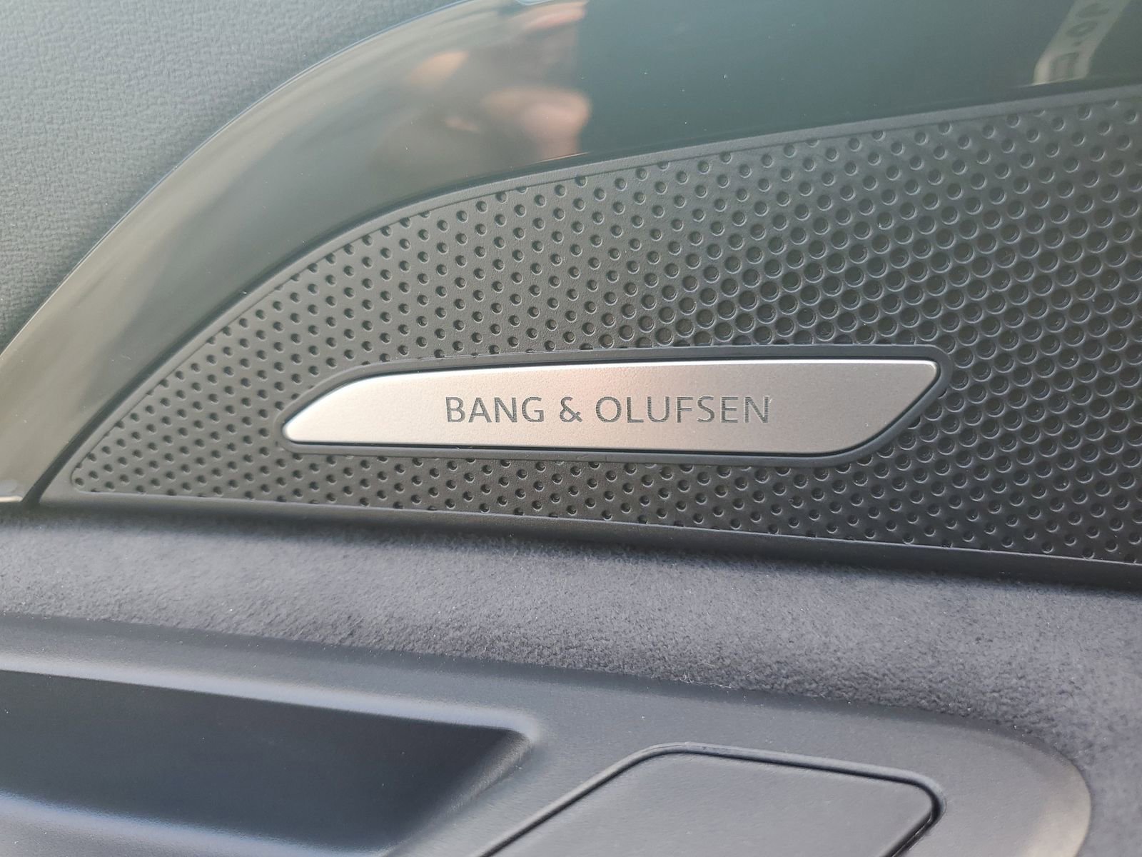 New 2025 Audi SQ5 Premium Plus image 23