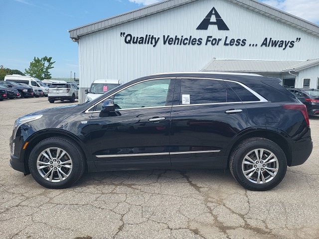 Used 2022 Cadillac XT5 Premium Luxury w/ Technology Package AWD/4WD image 6