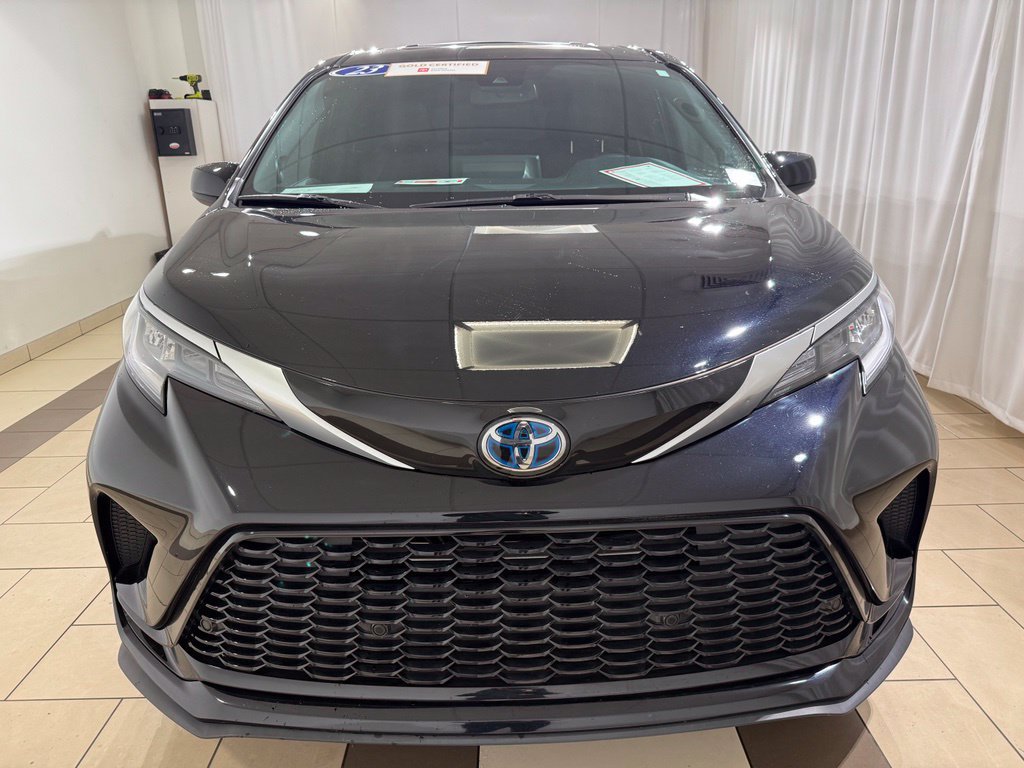 Certified 2023 Toyota Sienna XSE w/ XSE Plus Package AWD/4WD image 9
