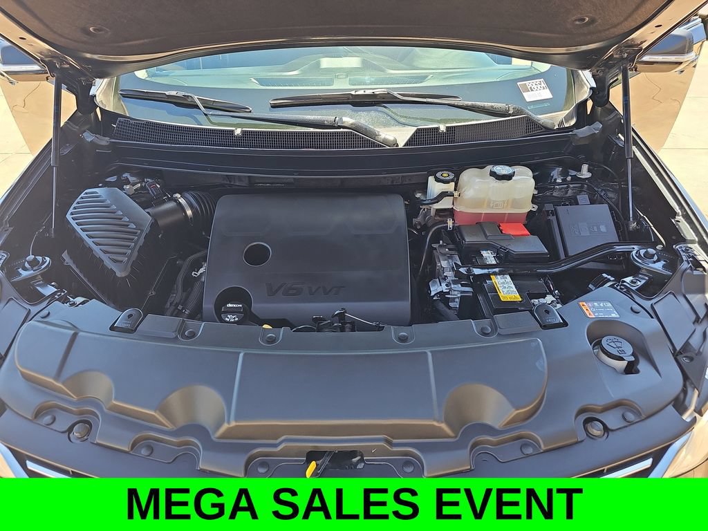 Used 2019 Chevrolet Traverse LT FWD image 31