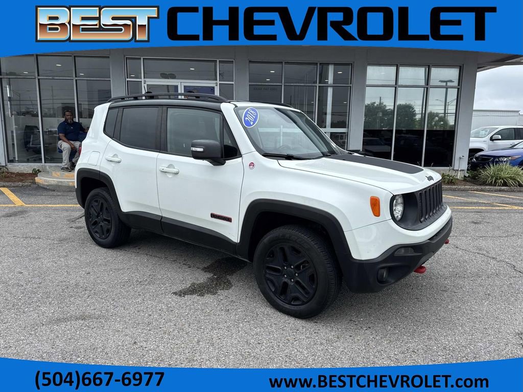 Used 2018 Jeep Renegade Trailhawk w/ Safety & Security Group AWD/4WD image 1