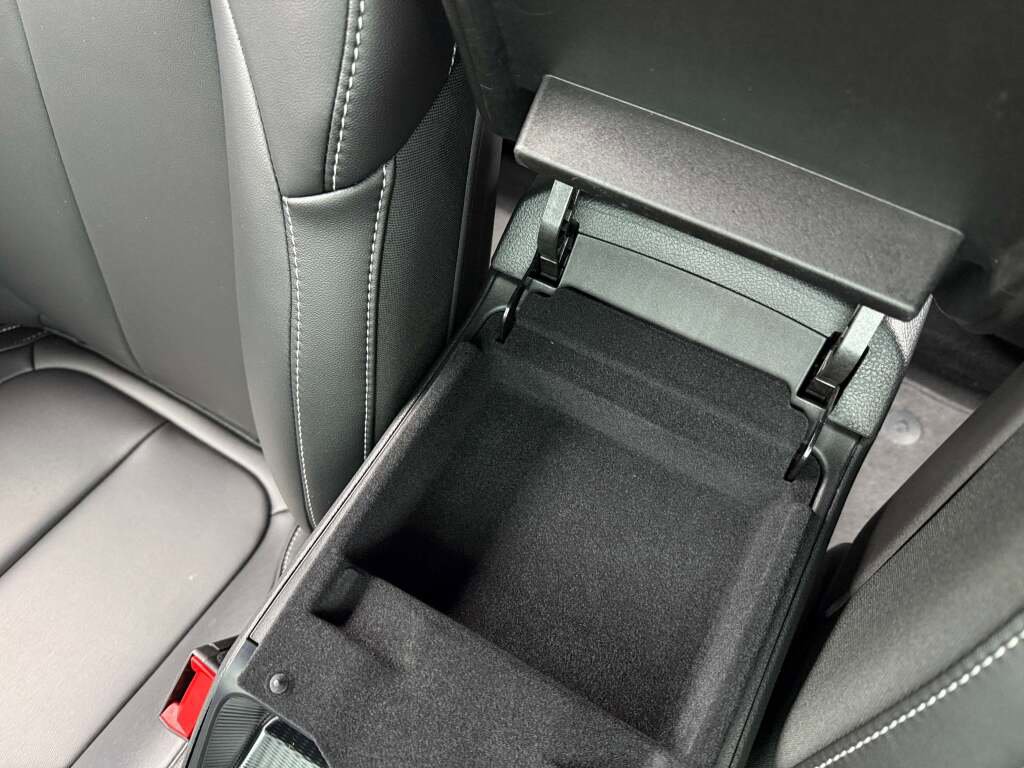 New 2025 Jeep Grand Cherokee Limited w/ Black Appearance Package image 35