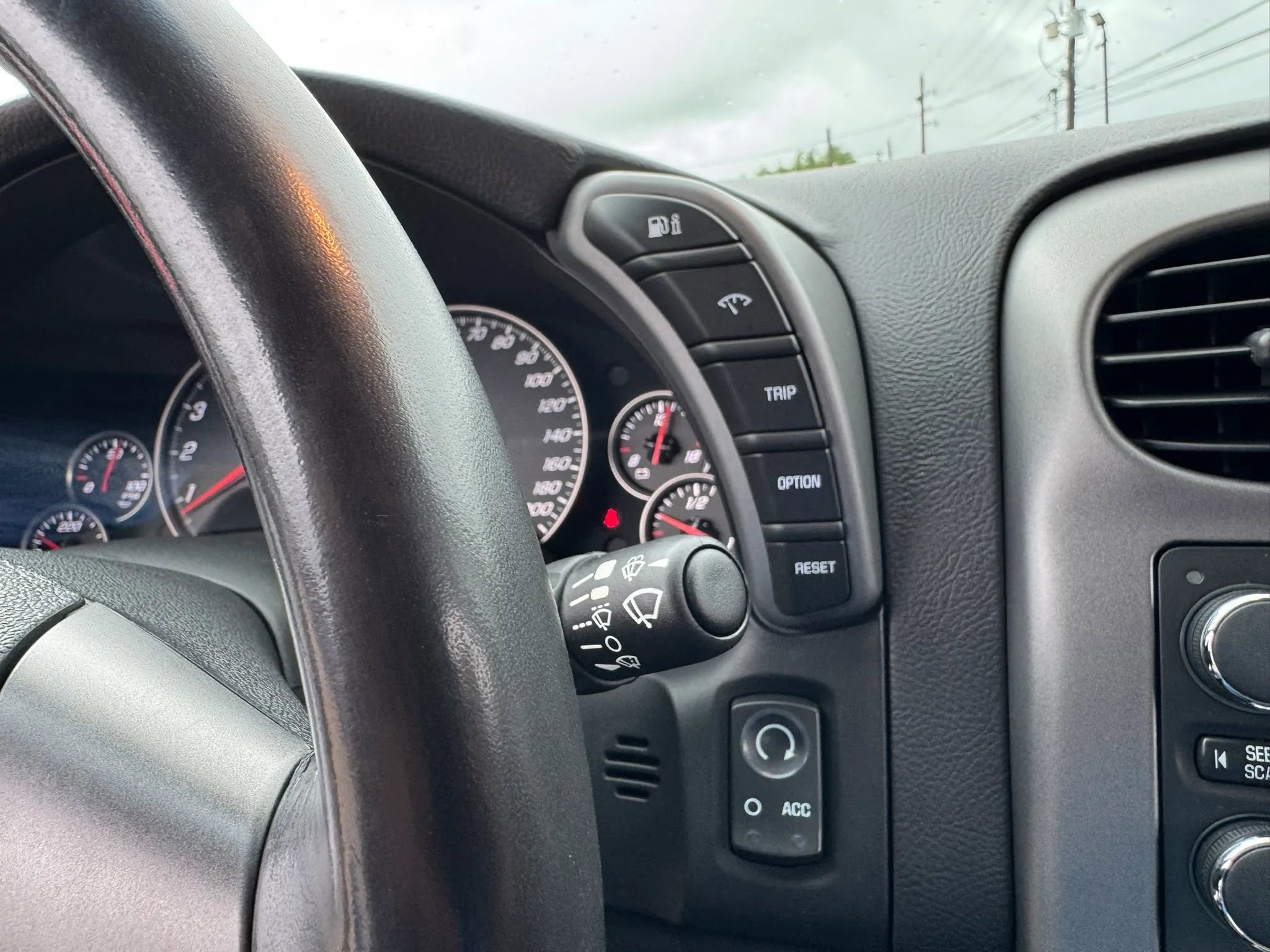 Used 2006 Chevrolet Corvette Z06 w/ Preferred Equipment Group image 26