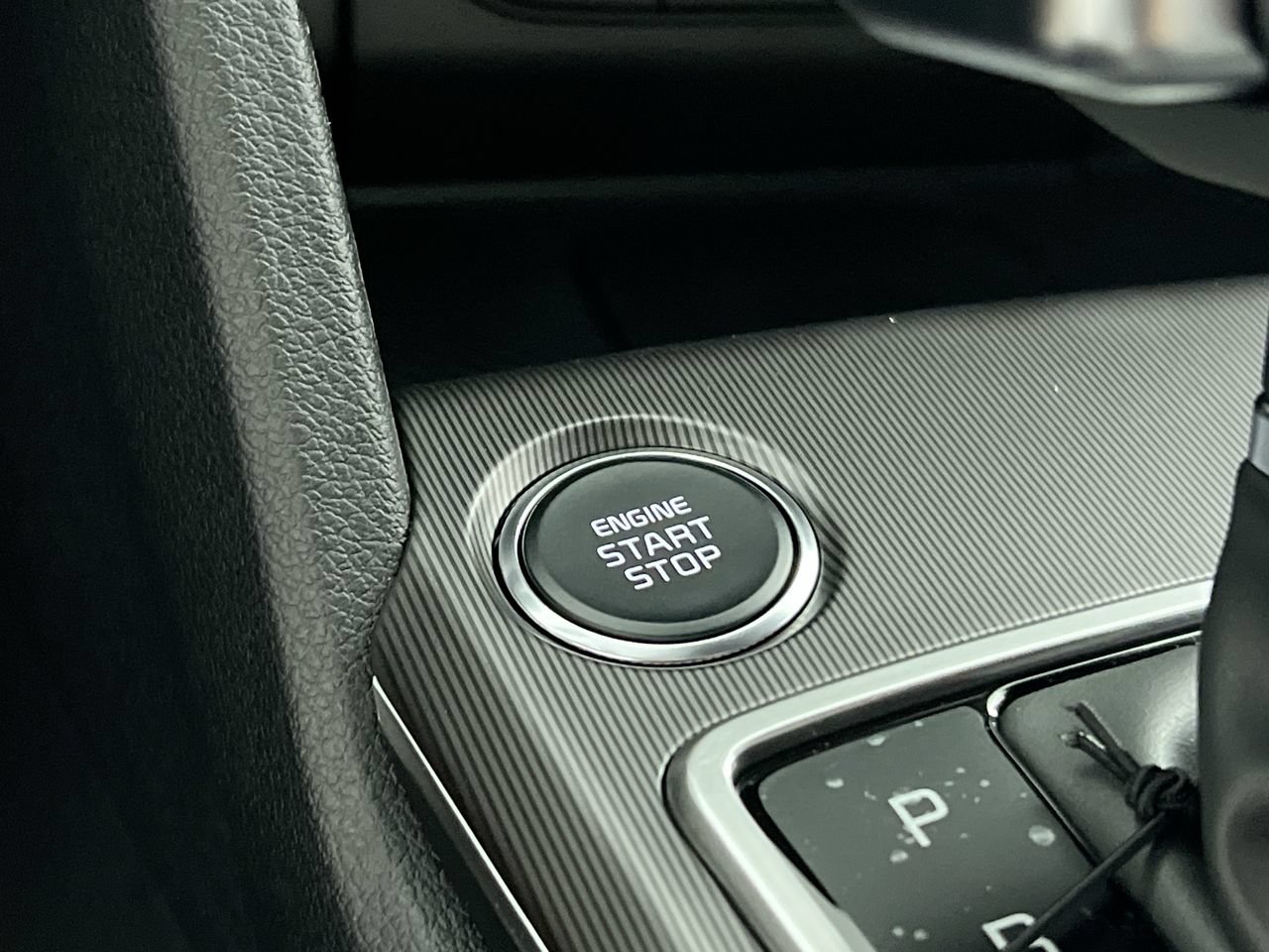 Certified 2026 Kia Sportage SX FWD image 22