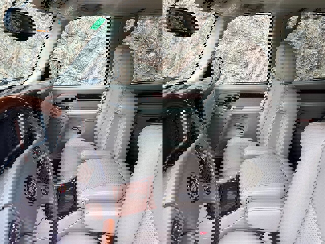 Used 2005 Cadillac Escalade AWD image 18