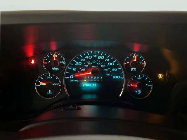 Used 2023 Chevrolet Express 2500 w/ Driver Convenience Package image 11