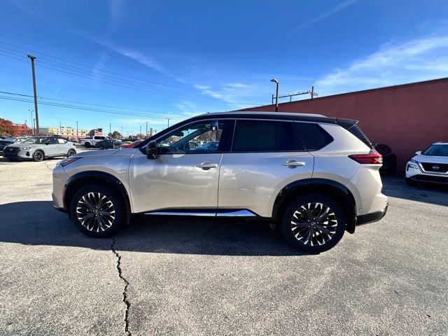 Certified 2024 Nissan Rogue Platinum w/ Platinum Premium Package image 5