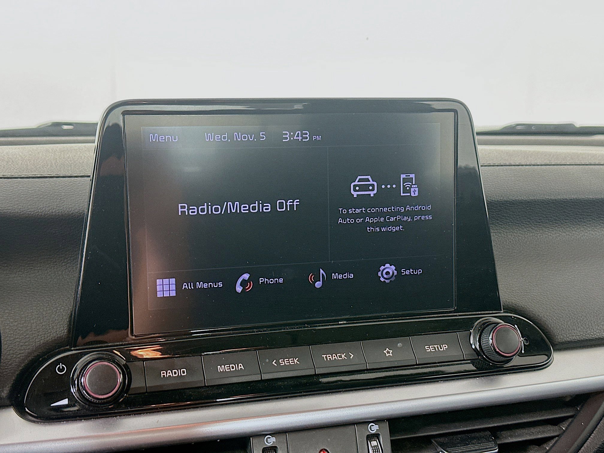 Used 2023 Kia Forte LXS image 19