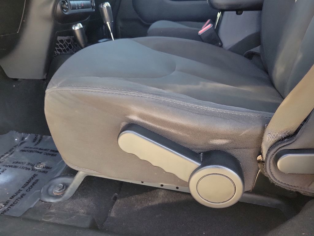 Used 2017 Jeep Wrangler Unlimited Sport image 14