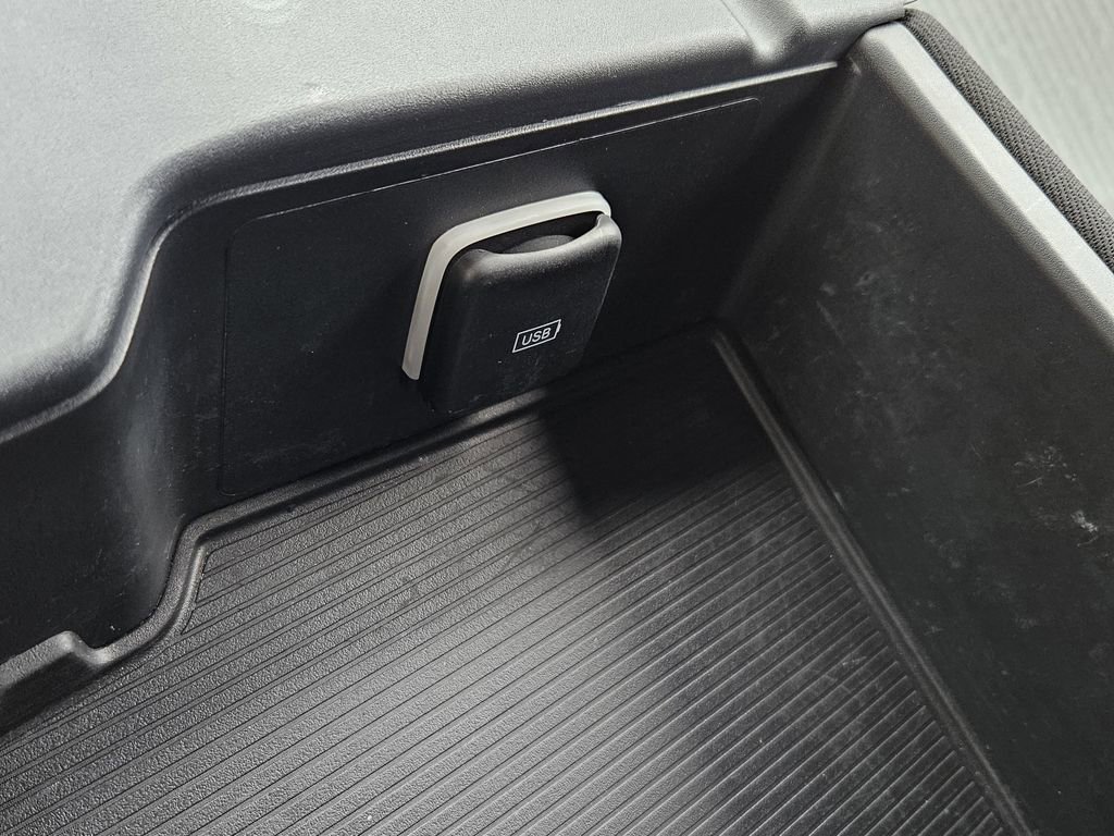 Used 2024 RAM 3500 Big Horn AWD/4WD image 22