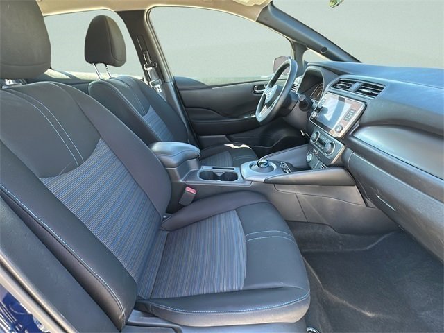 Used 2024 Nissan Leaf S image 41
