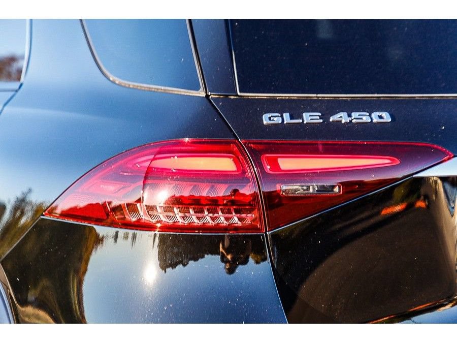 New 2026 Mercedes-Benz GLE 450 4MATIC image 8