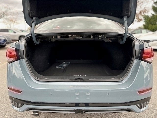 New 2025 Nissan Sentra SR w/ SR Premium Package image 6