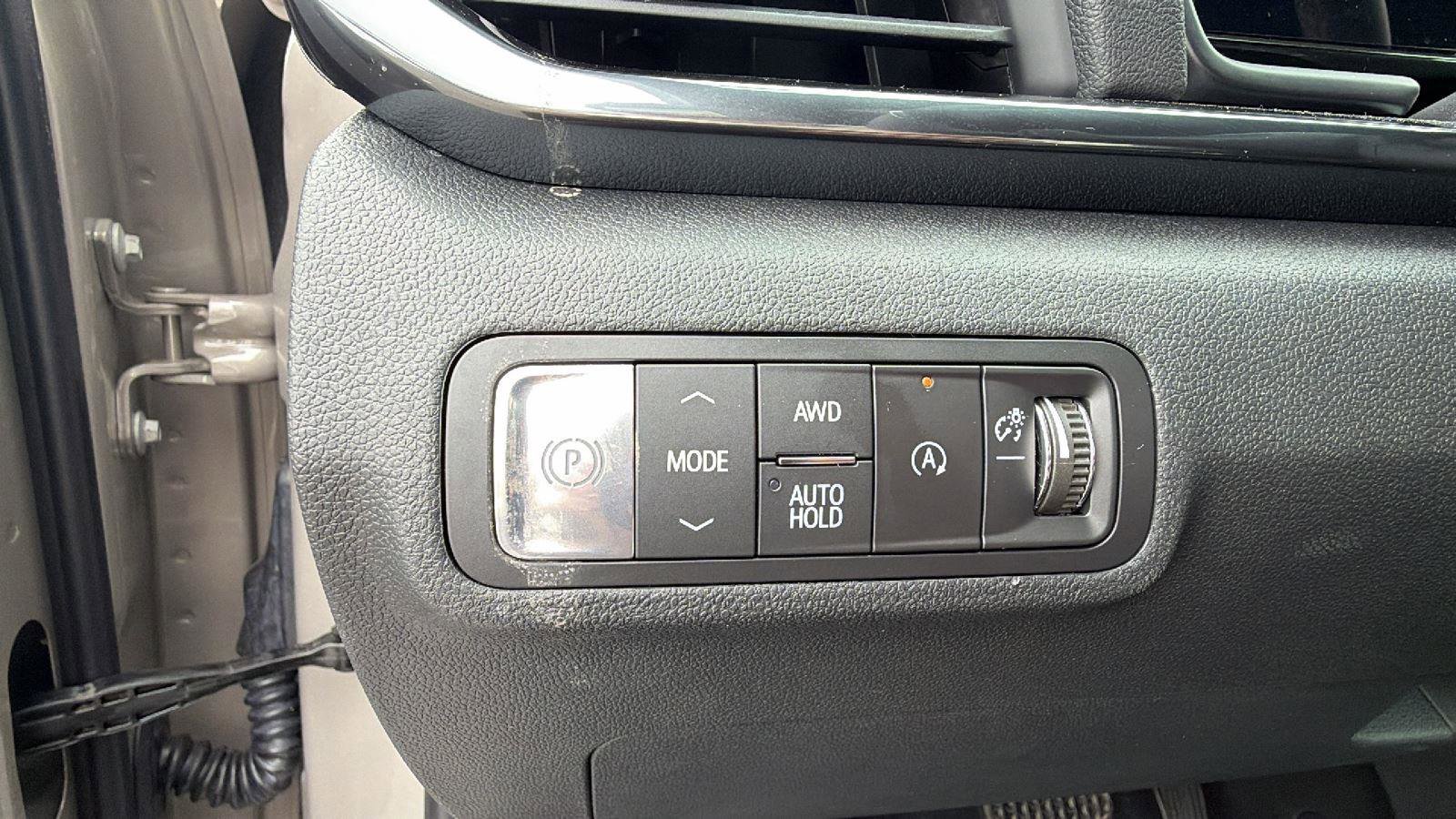 New 2026 GMC Terrain AT4 w/ Convenience Package III image 22