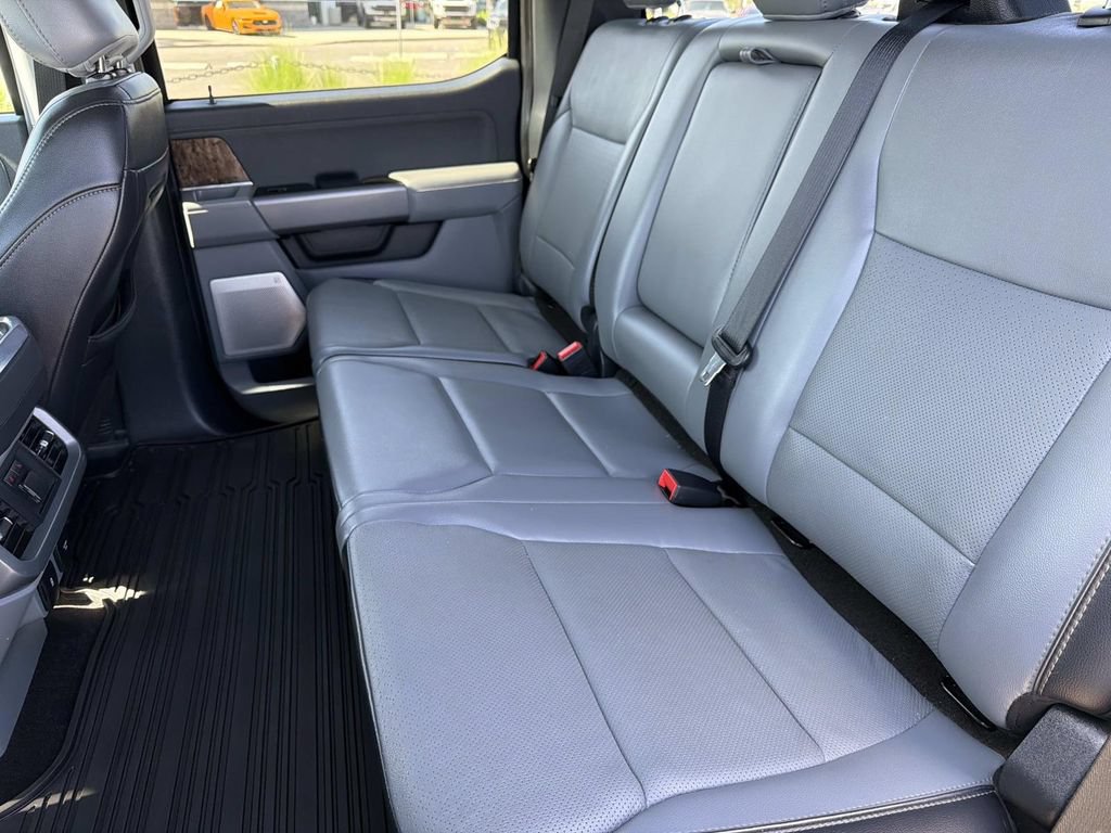 Used 2021 Ford F150 Lariat w/ Equipment Group 502A High AWD/4WD image 19