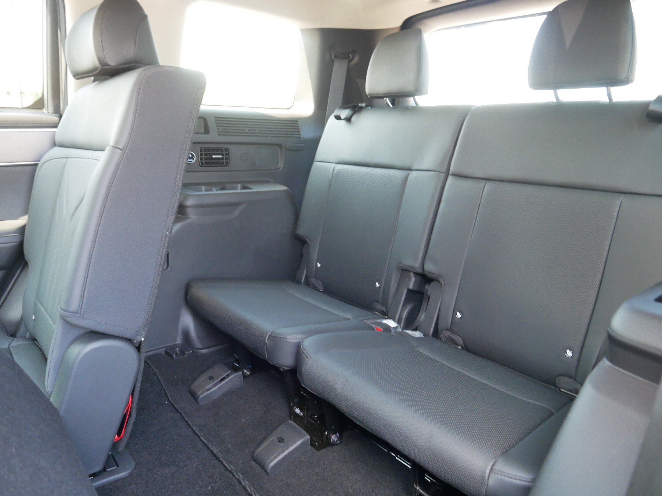 Used 2024 Hyundai Santa Fe SEL AWD/4WD image 17