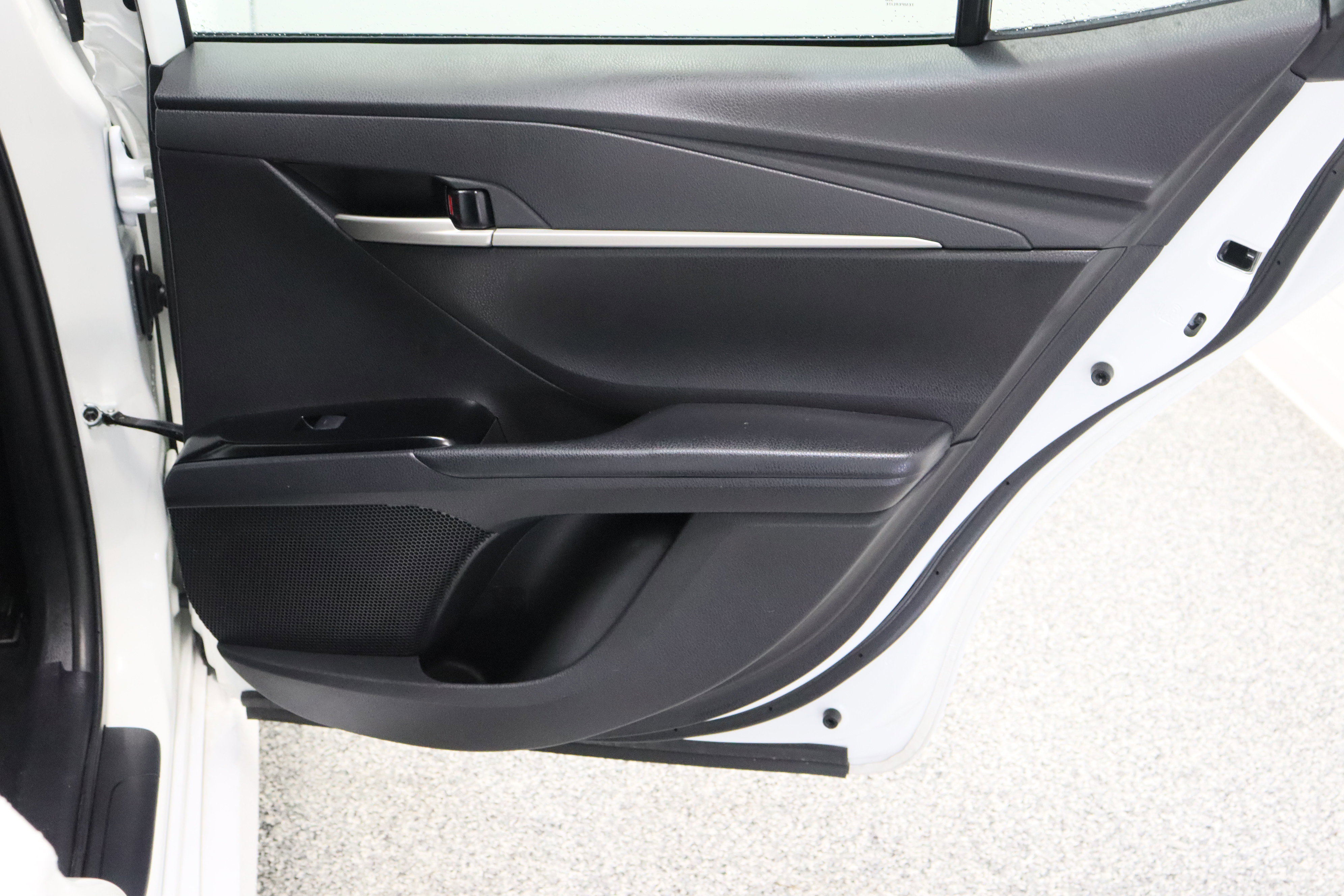 Certified 2025 Toyota Camry LE image 32