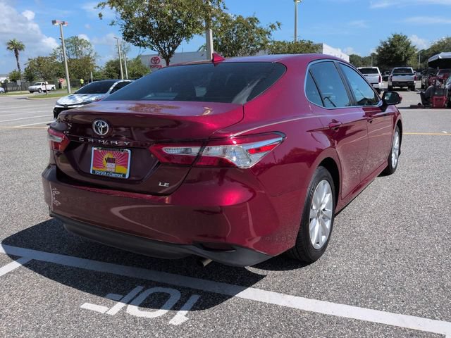 Used 2020 Toyota Camry LE FWD image 4