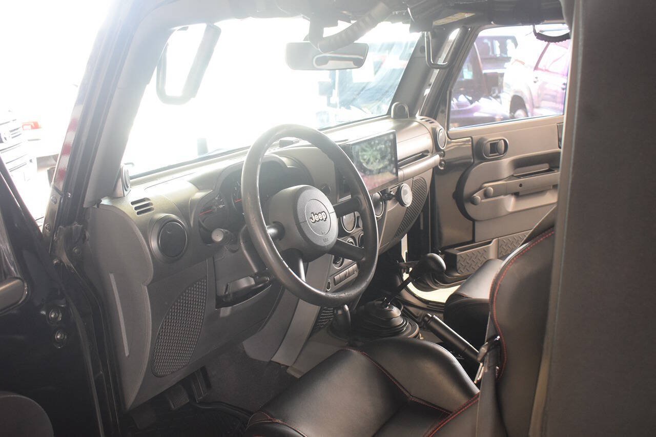 Used 2008 Jeep Wrangler X AWD/4WD image 41
